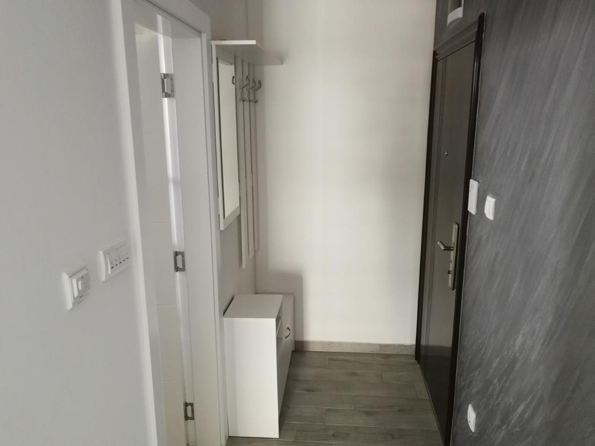 Danica Daire Sremska Mitrovica Dış mekan fotoğraf